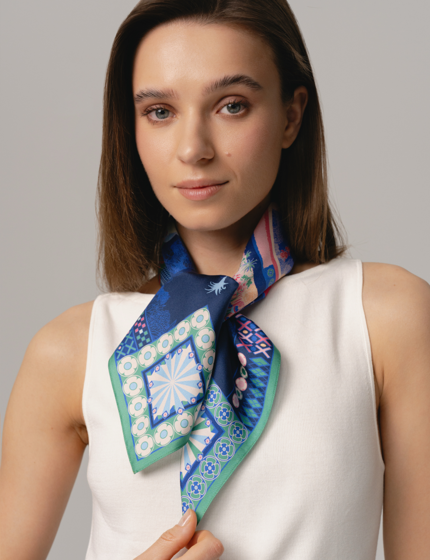 Картинка Шовкова хустина «Garden Navy»